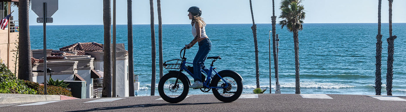 This Summer’s Hottest E-Bike Accessories